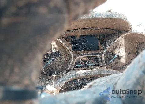 2018 Ford Escape Titanium z USA, uszkodzony, nr VIN 1FMCU0J95JUA71473